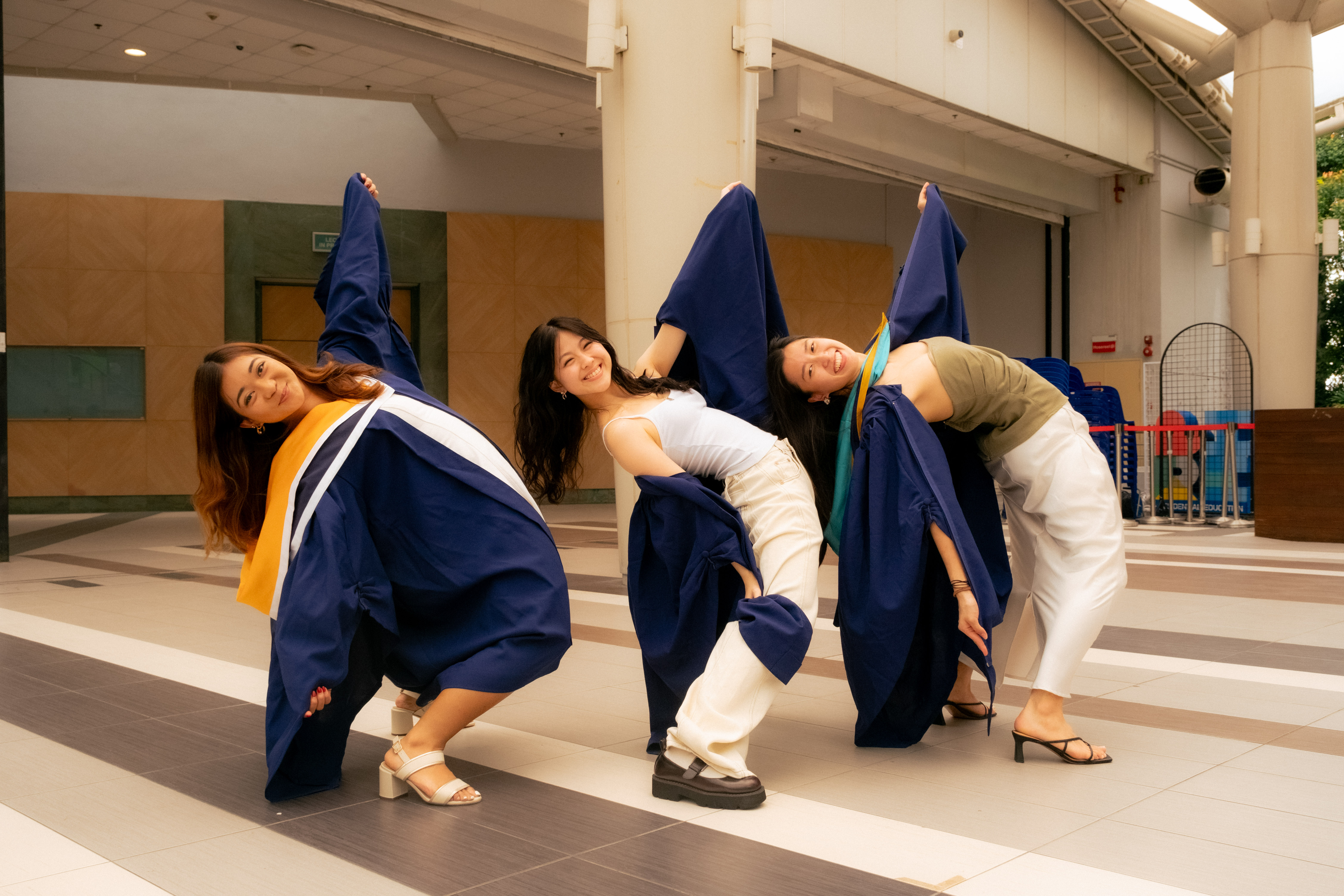 Strawberry Stretch at NTU [Big Group Photo]