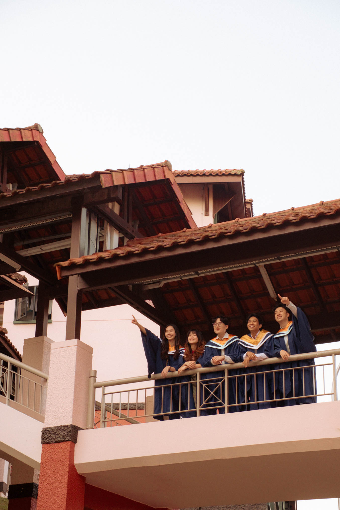 NTU Hall 9 Graduation Photoshoot [Group of 5]